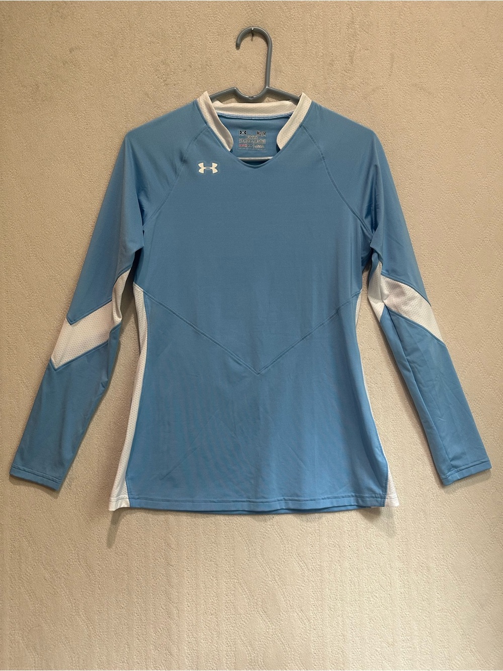 Under Armour Womens Volleyball Long Sleeve Dig Powerhouse Top Blue Sz M Heatgear